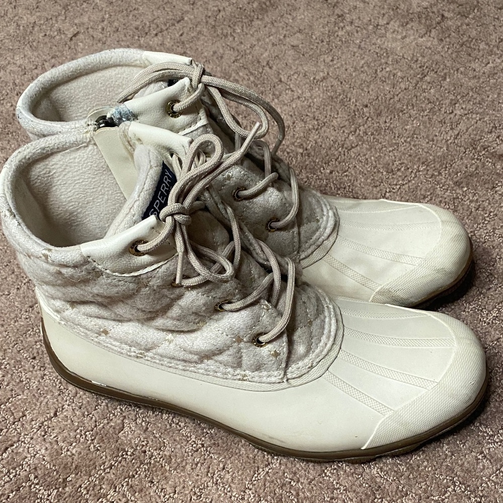 Sperry Women's White/Gray Saltwater Boots with Wool Waterproof Fall Outerwear